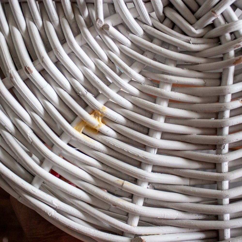 Set of 2 White Wicker Rattan Serving Trays - Picture 10 of 16